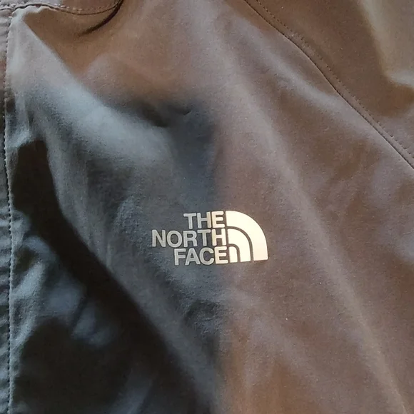 North face jacket - Picture 2 of 6